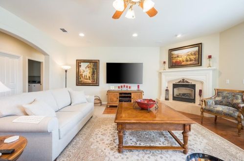 660 Avocet Way, Pismo Beach CA  93420-5571 exterior