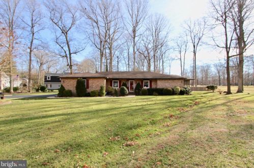 36 Gleneagles Ct, Dover, DE 19904-2316