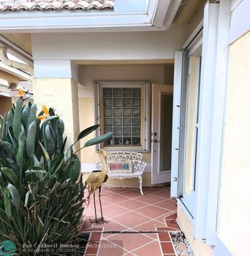 12962 Hampton Lakes Cir, Boynton Beach, FL 33436-8204
