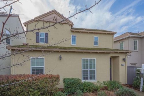 6144 Passiflora Ln, Citrus Heights, CA 95662-4270