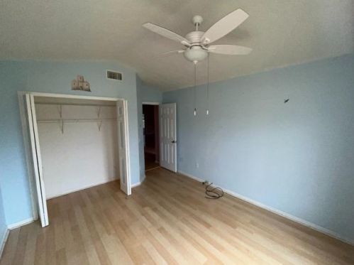 676 Malayan Ct, Fort Pierce FL  34982-3938 exterior