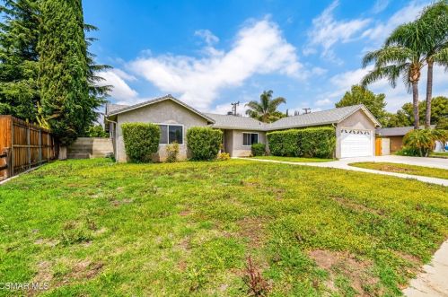 1405 Sorrel St, Simi Valley CA  93065-3338 exterior