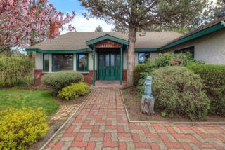 61954 Rawhide Dr, Bend, OR 97702-2493