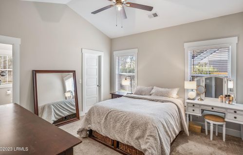 14 Partridge Cir, Beaufort SC  29907-1234 exterior