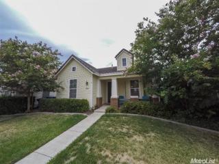 1941 Dawnelle Way, Sacramento CA  95835-1936 exterior