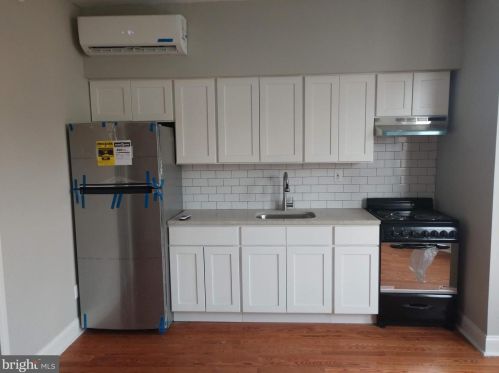 5224 Columbia Ave, Philadelphia, PA 19131-3614