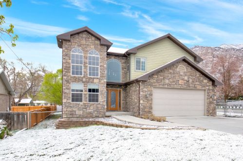 1086 7th St, Ogden, UT 84404-5111