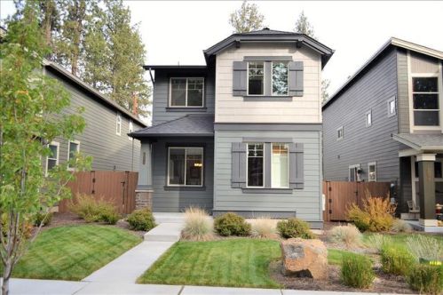 20274 Narnia Pl, Bend OR  97702-3590 exterior
