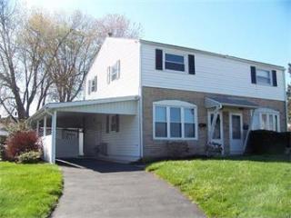 1504 Valley Rd, Bethlehem PA  18018-1753 exterior