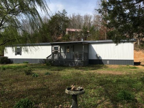 5738 Highway 412, Linden, TN 37096-6242