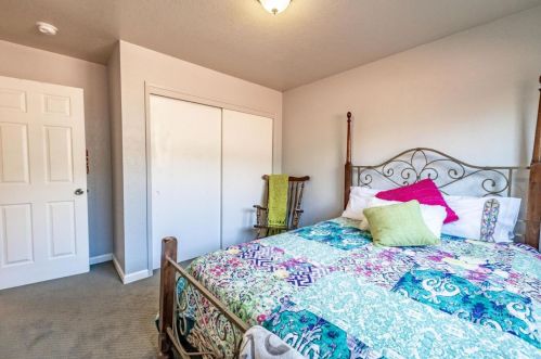 941 Suiter St, Hollister CA  95023-4631 exterior