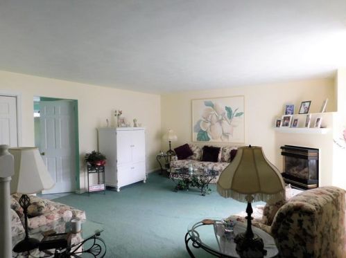 208 Alpen Strasse, Latrobe, PA 15650-3404