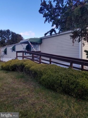 52 Blarney Cir, Centre, PA 19541-9306