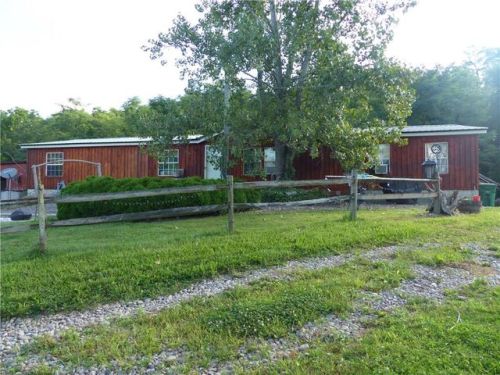 174 Blackbrook Rd, Clyde, NY 14433-9402