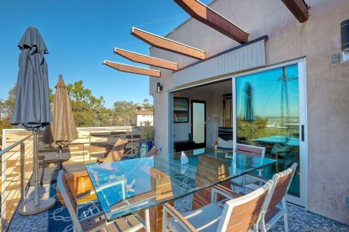 1570 Guy St, San Diego CA  92103-4757 exterior