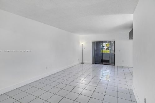 14921 104th St, Miami, FL 33196-2420
