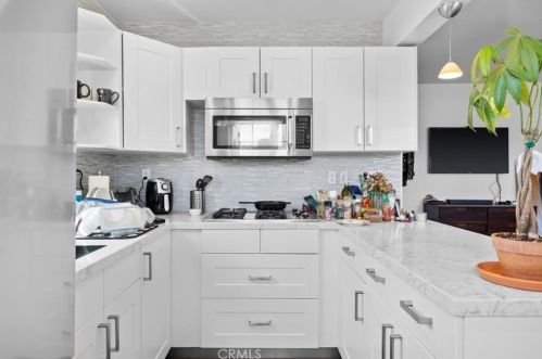 213 Covina Ave, Long Beach CA  90803-1825 exterior