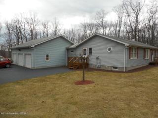 120 Prospect Rd, Sugarloaf, PA 18249-3624