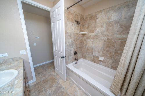 3745 Monterey Dr, Lake Havasu City AZ  86406-8819 exterior