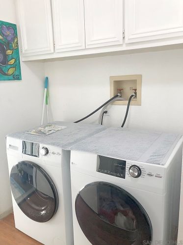 5418 Don Felipe Dr, Carlsbad CA  92010-3916 exterior