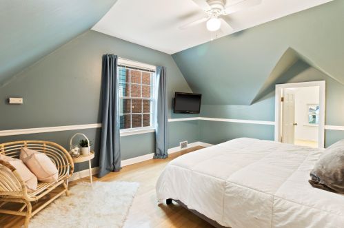 2867 77 St, Milwaukee WI 53222-5016 exterior