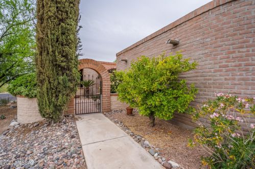 4834 Territory Loop, Tucson AZ 85750-5947 exterior