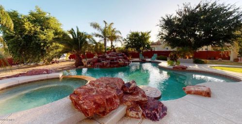 4701 Electra Ln, Glendale, AZ 85310-3832