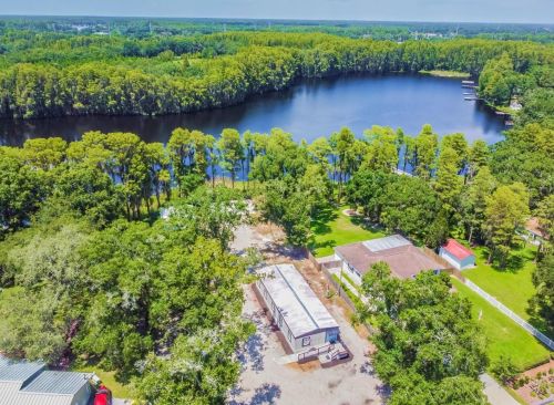 2035 Camp Indianhead Rd, Land O Lakes, FL 34639-5281