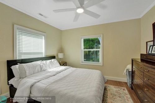 228 8th Ave, Delray Beach FL  33483-5523 exterior