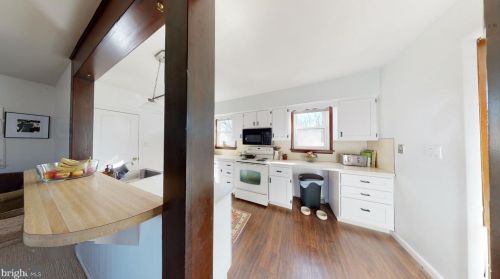 1615 Valley Forge Rd, Lansdale, PA 19446-5417