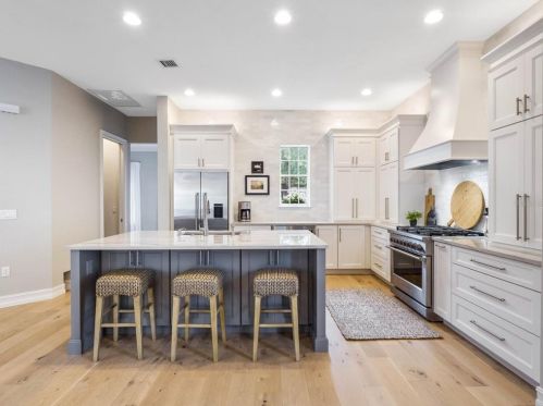 1070 Nash Dr, Kissimmee FL  34747-4319 exterior