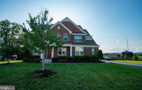 43244 Heavenly Cir, Leesburg, VA 20176-5039