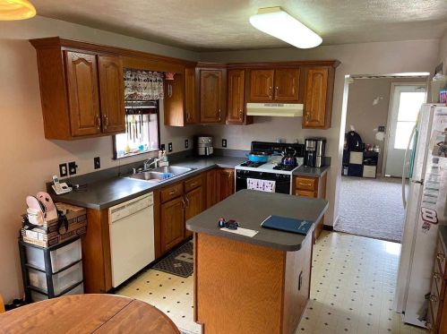 1420 Elm St, Green Bay WI 54302-1801 exterior