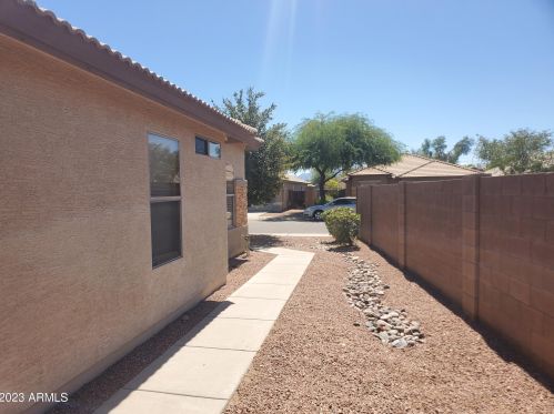 12222 Hadley St, Avondale AZ  85323-8433 exterior