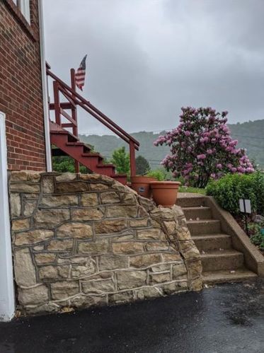 812 1st St, East Brady PA  16028-0015 exterior