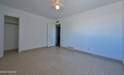 5002 1 St, Tucson AZ 85711-1507 exterior