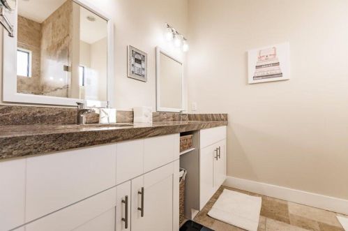 1090 Cara Ct, Marco Island FL  34145-4563 exterior