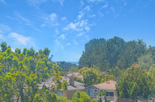 11249 Carmel Crk Rd, San Diego CA 92130-2624 exterior