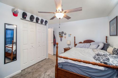 717 12 St, Mishawaka IN 46544-5441 exterior