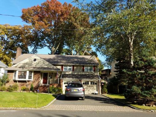 422 Manor Ave, Cranford, NJ 07016-2036