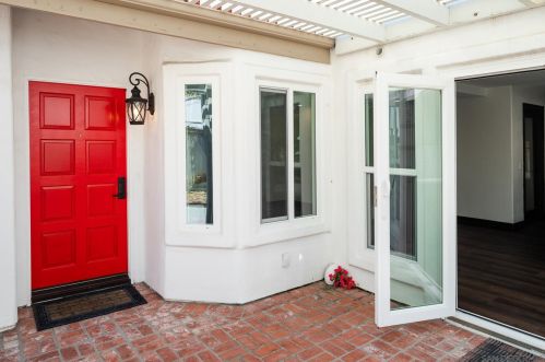 4792 Galicia Way, Oceanside CA  92056-5122 exterior