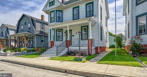63 Crouse Park, Littlestown, PA 17340-1331