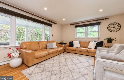 12 Shadybrook Ln, Princeton NJ  08540-4161 exterior