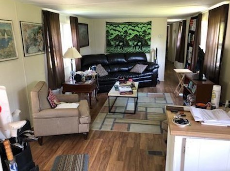 5 Circle Dr, Finleyville, PA 15332-9416