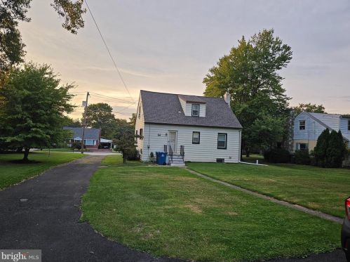 505 Lansdale Ave, Lansdale PA 19446-1622 exterior