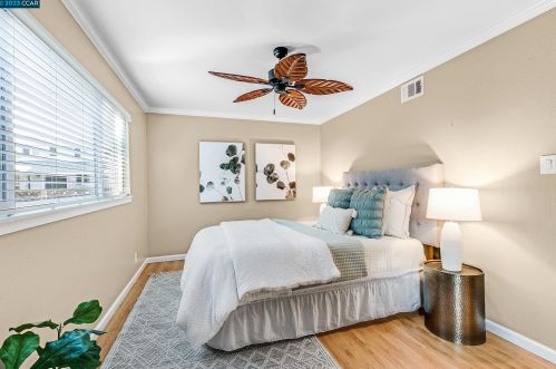 11655 Betlen Dr, Pleasanton CA  94568-2715 exterior