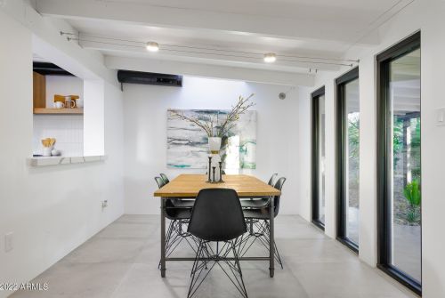 5721 10th St, Phoenix AZ  85014-2213 exterior