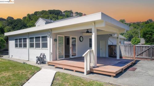 2322 Olinda Ct, Pinole CA  exterior