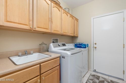 15326 Pasadena Dr, Sun City AZ 85374-8541 exterior