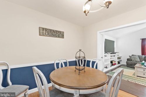 467 Hemlock Ter, West Deptford NJ  08096-2813 exterior